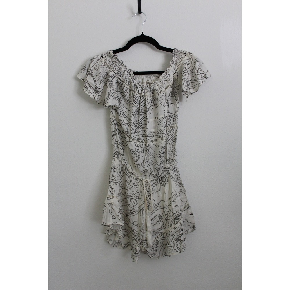 BOHOME Collection Women White Grey Paisley Off-Shoulder Romper Tassel XS NWT J40